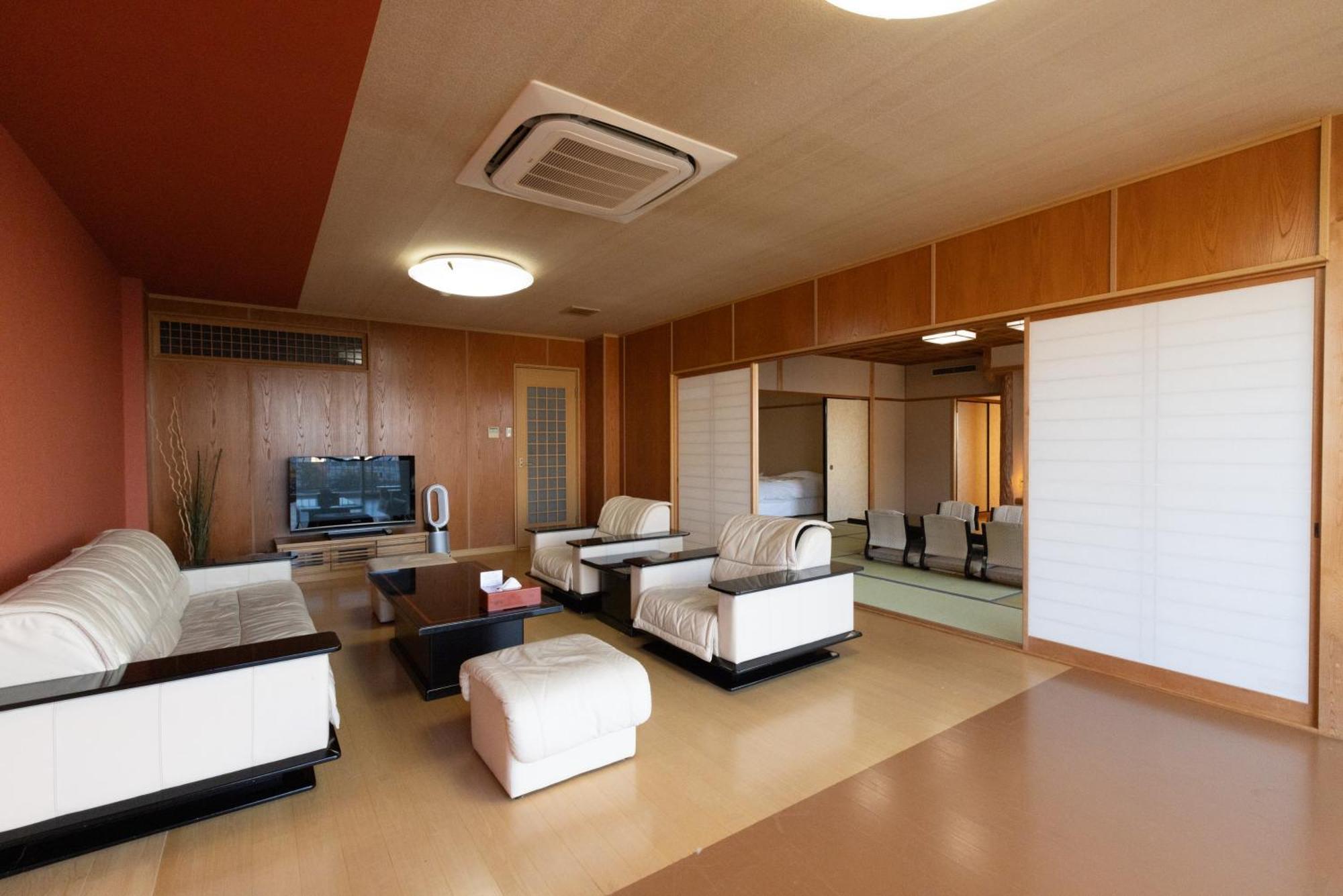 Shirahama Onsen Kisyu Hanto Exterior photo